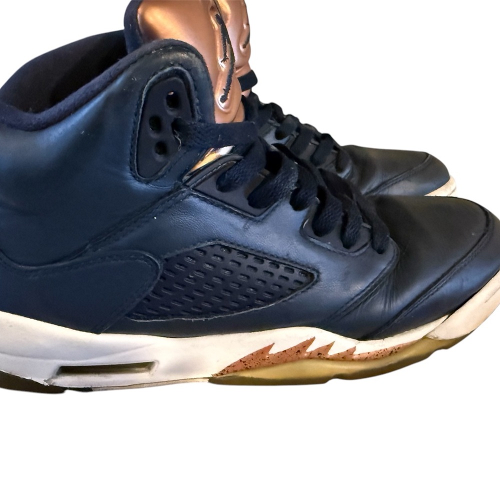 Jordan 5 Bronze size 6.5Y - Picture 5 of 16
